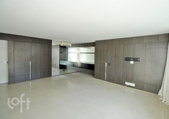 Apartamento à venda em Lourdes com 83 m², 2 quartos, 1 suíte, 2 vagas