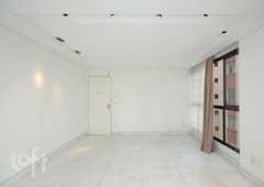 Apartamento à venda em Lourdes com 93 m², 3 quartos, 2 vagas