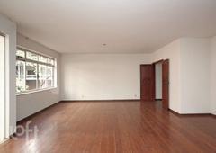 Apartamento à venda em Savassi com 238 m², 4 quartos, 1 suíte, 4 vagas
