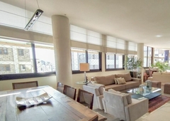 Apartamento à venda em Funcionários com 189 m², 4 quartos, 3 suítes, 3 vagas