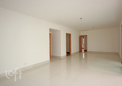 Apartamento à venda em Santo Agostinho com 178 m², 4 quartos, 4 suítes, 4 vagas
