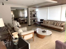 Apartamento à venda em Brooklin com 205 m², 4 quartos, 2 suítes, 4 vagas