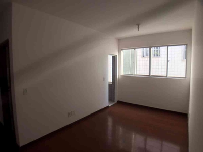 Apartamento com 2 quartos para alugar no bairro Buritis, 70m²