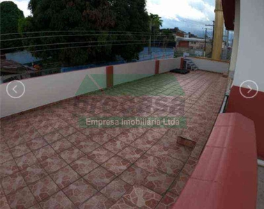 Casa com 3 quartos à venda no bairro Dom Pedro