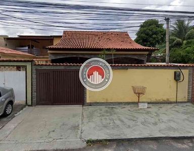 Casa com 3 quartos à venda no bairro Senador Vasconcelos, 202m²