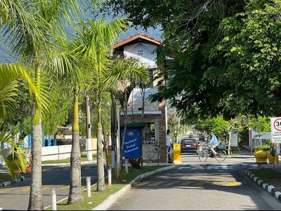 Casa Com Piscina/ Praia Massaguaçu