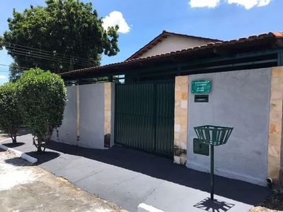 Casa Vila Aguiar Casa de Rua com 3 Quarto(s) e 3 banheiro(s) à Venda, 246.3 por R$ 550.000