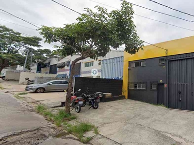 Galpão para alugar no bairro São Francisco, 338m²