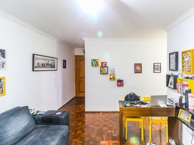 Apartamento à venda em Bela Vista com 70 m², 3 quartos, 1 vaga
