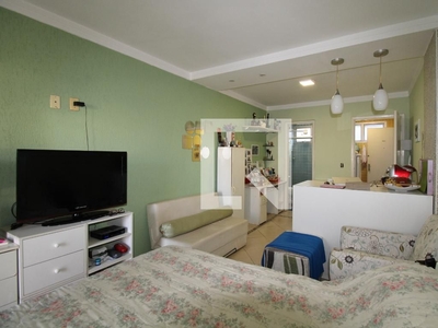 APARTAMENTO no 10º andar com 1 dormitório