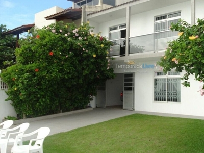 Casa 3 Dormitórios com ar, Pé na Areia, Ingleses, Floripa (COD84)