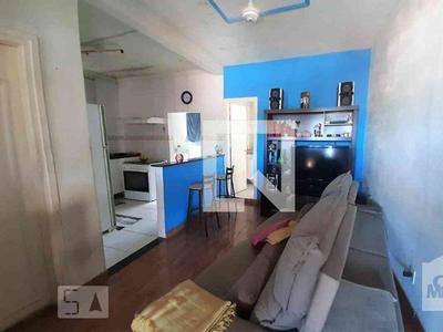 Casa com 2 quartos à venda no bairro Minaslândia (p Maio), 68m²