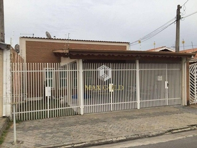 Casa com 3 dormitórios à venda, 261 m² por R$ 525.000,00 - Vila Santa Isabel - Taubaté/SP