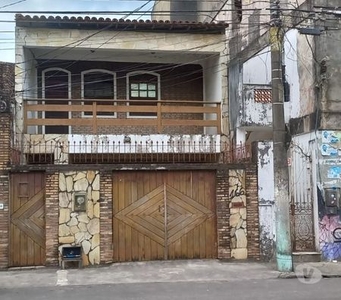 Casa com 3 Quartos na Ribeira em Salvador