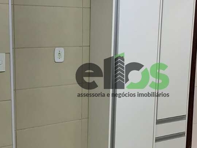 Apartamento c/ MODULADOS, 02 dormitórios e ar condicionado, 65m² para locação por R$1.450