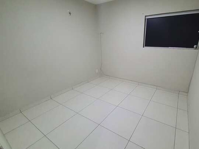 Apartamento com 2 dormitórios para alugar, 60 m² por R$ 550,00/mês - Indianópolis - Caruar