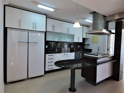 Apartamento Duplex em Coqueiros, Florianópolis/SC de 190m² 5 quartos à venda por R$ 989.000,00