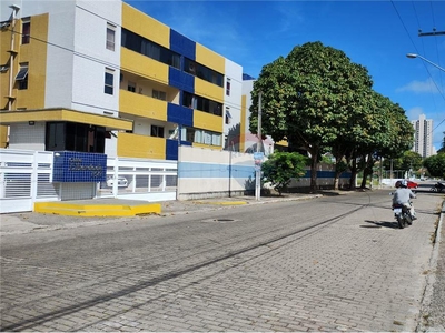 Apartamento em Capim Macio, Natal/RN de 80m² 3 quartos para locação R$ 2.700,00/mes
