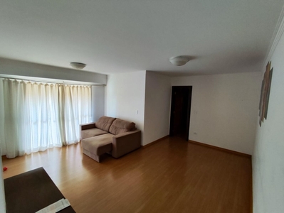 Apartamento em Centro, Londrina/PR de 75m² 3 quartos para locação R$ 1.600,00/mes