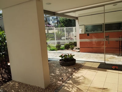 Apartamento em Centro, Londrina/PR de 84m² 3 quartos para locação R$ 3.000,00/mes