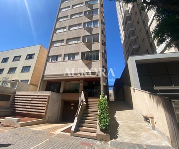 Apartamento em Centro, Londrina/PR de 85m² 3 quartos à venda por R$ 229.000,00