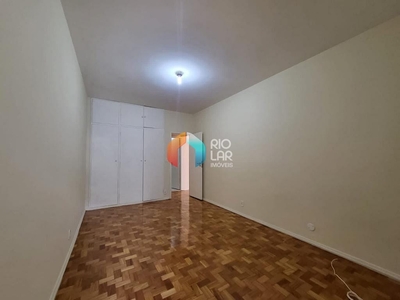 Apartamento em Copacabana, Rio de Janeiro/RJ de 65m² 2 quartos à venda por R$ 644.000,00