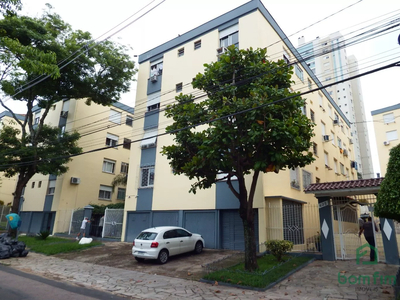 Apartamento em Passo da Areia, Porto Alegre/RS de 35m² 1 quartos à venda por R$ 174.000,00