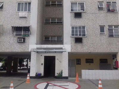 Apartamento em Porto Novo, São Gonçalo/RJ de 60m² 2 quartos à venda por R$ 199.000,00