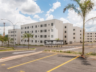 Apartamento em Uvaranas, Ponta Grossa/PR de 82m² 2 quartos à venda por R$ 229.000,00 ou para locação R$ 1.300,00/mes