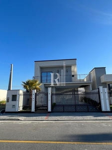 Casa em , Tijucas/SC de 162m² 3 quartos à venda por R$ 999.000,00