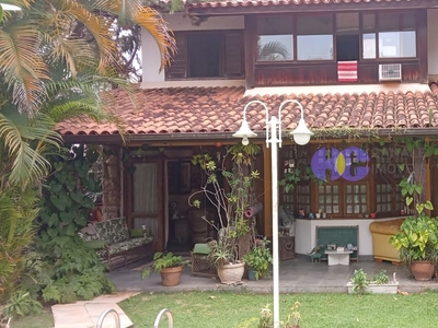 Casa em Barra da Tijuca, Rio de Janeiro/RJ de 350m² 6 quartos à venda por R$ 3.649.000,00
