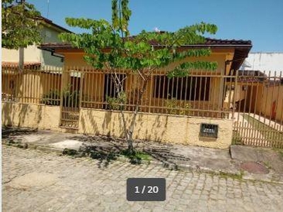 Casa em , Casimiro de Abreu/RJ de 360m² 3 quartos à venda por R$ 449.000,00