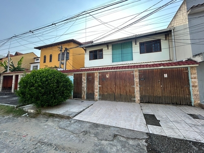 Casa em Dom Rodrigo, Nova Iguaçu/RJ de 90m² 1 quartos para locação R$ 900,00/mes