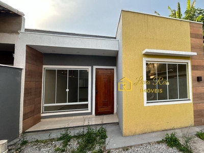 Casa em Extensão Serramar, Rio Das Ostras/RJ de 69m² 2 quartos à venda por R$ 249.000,00