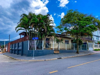 Casa em Forquilhas, São José/SC de 152m² 3 quartos à venda por R$ 539.000,00