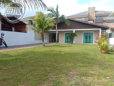 Casa em , Pontal do Paraná/PR de 124m² 2 quartos à venda por R$ 749.000,00
