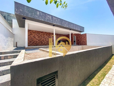 Casa em Jardim Bela Vista, São José dos Campos/SP de 300m² 3 quartos à venda por R$ 2.199.000,00