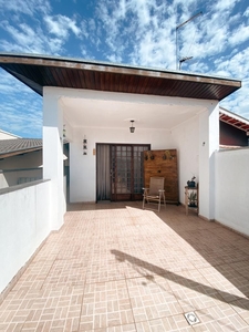 Casa em Jardim Continental, Taubaté/SP de 100m² 2 quartos à venda por R$ 349.000,00