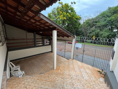 Casa em Jardim Higienópolis, Londrina/PR de 70m² 3 quartos para locação R$ 1.700,00/mes