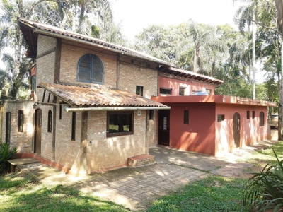 Casa em Jardim Santa Paula, Cotia/SP de 230m² 3 quartos à venda por R$ 694.000,00