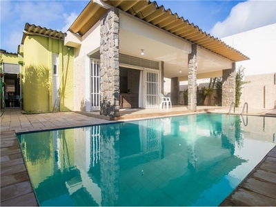 Casa em Lagoa Nova, Natal/RN de 175m² 4 quartos à venda por R$ 629.000,00
