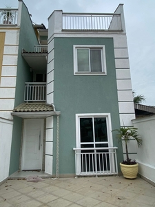 Casa em Luz, Nova Iguaçu/RJ de 120m² 3 quartos à venda por R$ 794.000,00