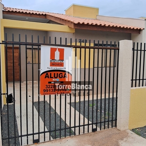 Casa em Neves, Ponta Grossa/PR de 50m² 2 quartos para locação R$ 700,00/mes