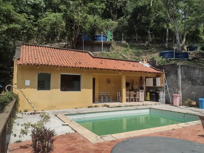 Casa em Piratininga, Niterói/RJ de 380m² 4 quartos para locação R$ 10.000,00/mes