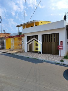Casa em São Jorge, Manaus/AM de 290m² 3 quartos à venda por R$ 449.000,00