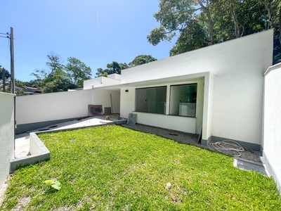 Casa em Várzea das Moças, Niterói/RJ de 120m² 2 quartos à venda por R$ 550.000,00 ou para locação R$ 2.600,00/mes