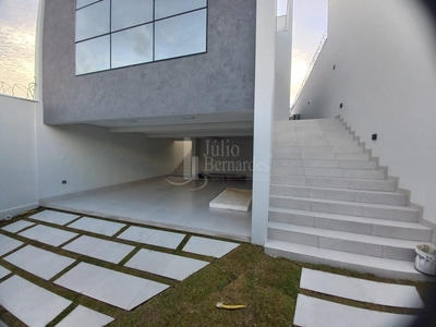 Casa em Vila Mauricéia, Montes Claros/MG de 175m² 3 quartos à venda por R$ 809.000,00