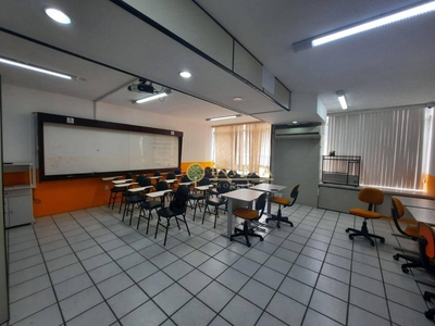 Sala em Centro, Florianópolis/SC de 69m² para locação R$ 2.700,00/mes