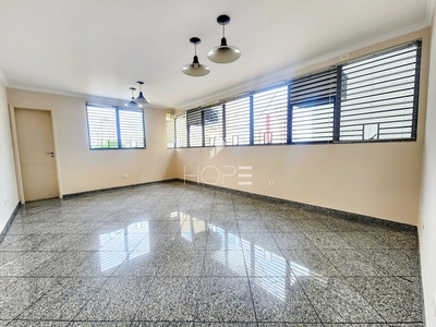 Sala em Centro, Londrina/PR de 83m² à venda por R$ 269.000,00