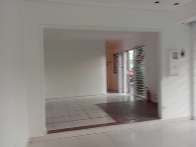 Sala em Centro, Taubaté/SP de 40m² para locação R$ 1.450,00/mes